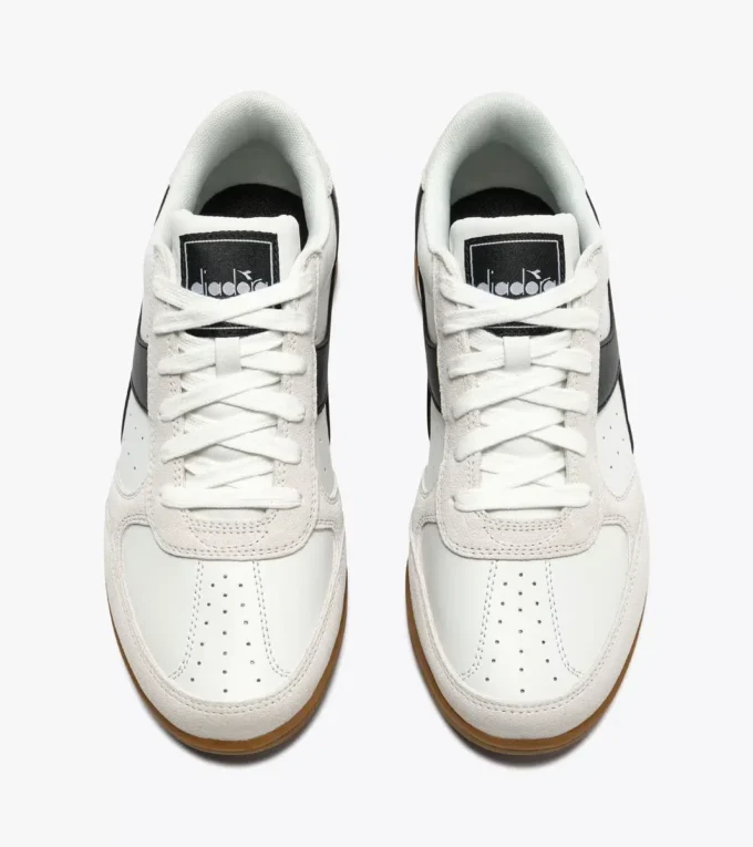 Seoul Indoor Baskets en cuir inspirées des terrasses